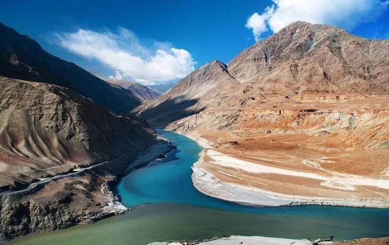 Indus-Zanskar Sangam