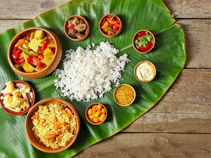 Traditional Sri Lankan village lunch