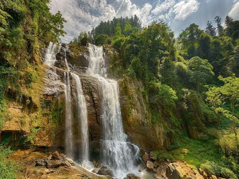 Ramboda Falls, Nuwara Eliya, Sri Lanka