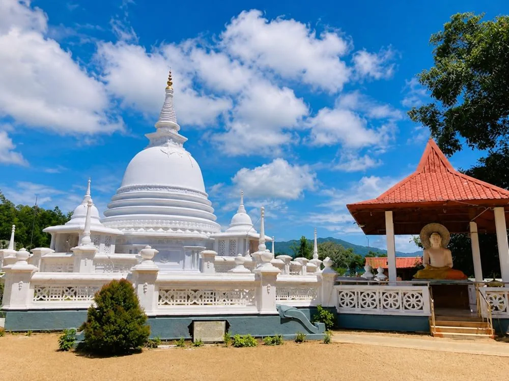 Divurumpola Temple, Nuwara Eliya, Sri Lanka