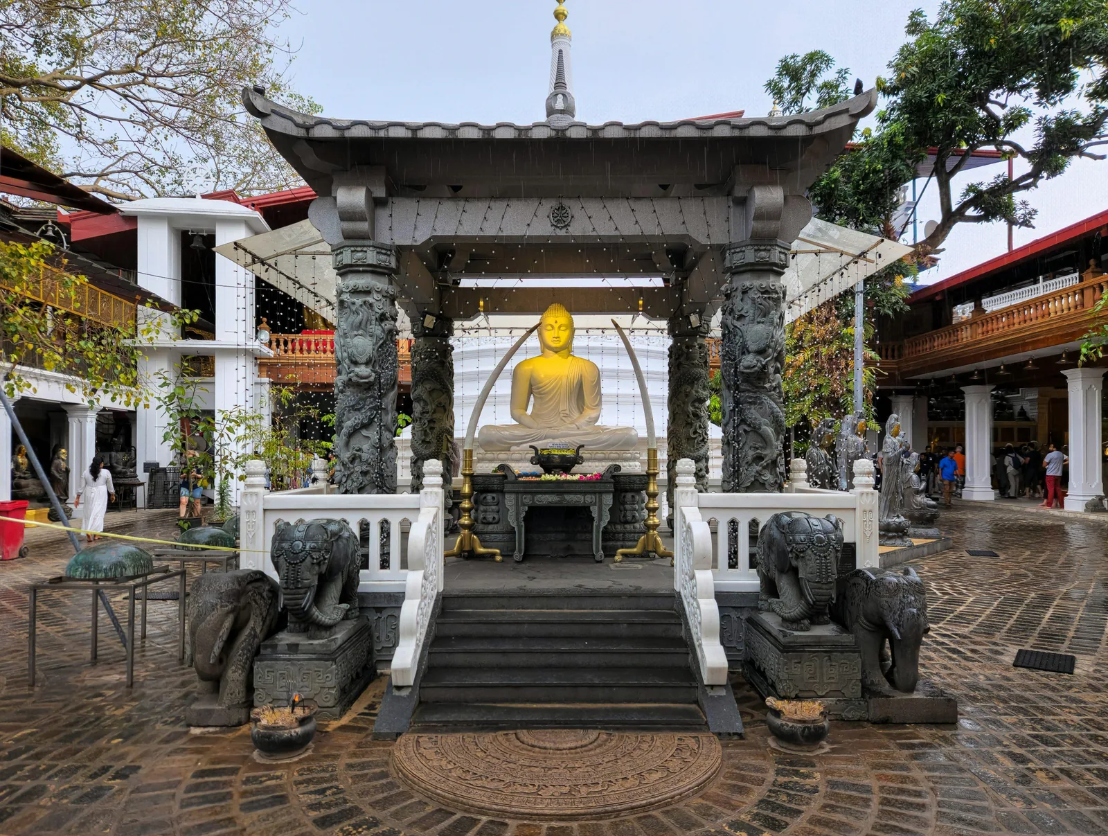 Gangaramaya Temple, Colombo, Sri Lanka